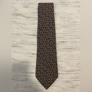 Men’s vintage Burberry neck tie